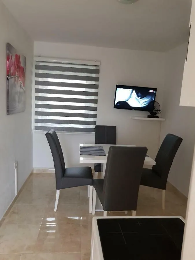 Apartments Katarina Trogir Kroatien